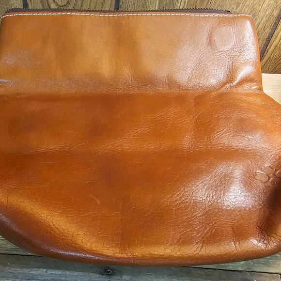 Patricia Nash large wristlet - Picture 2 of 9